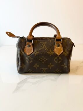Louis Vuitton Monogram Nano Speedy